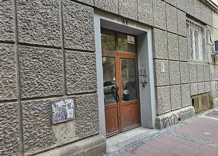 旅馆 The Traveling Theater